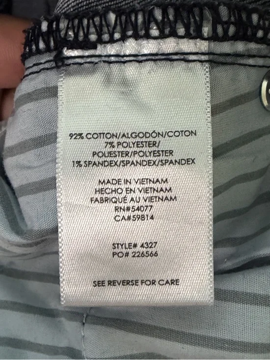 Cabi Dark Blue Straight-Leg Jeans with Button Fly - Picture 5 of 5